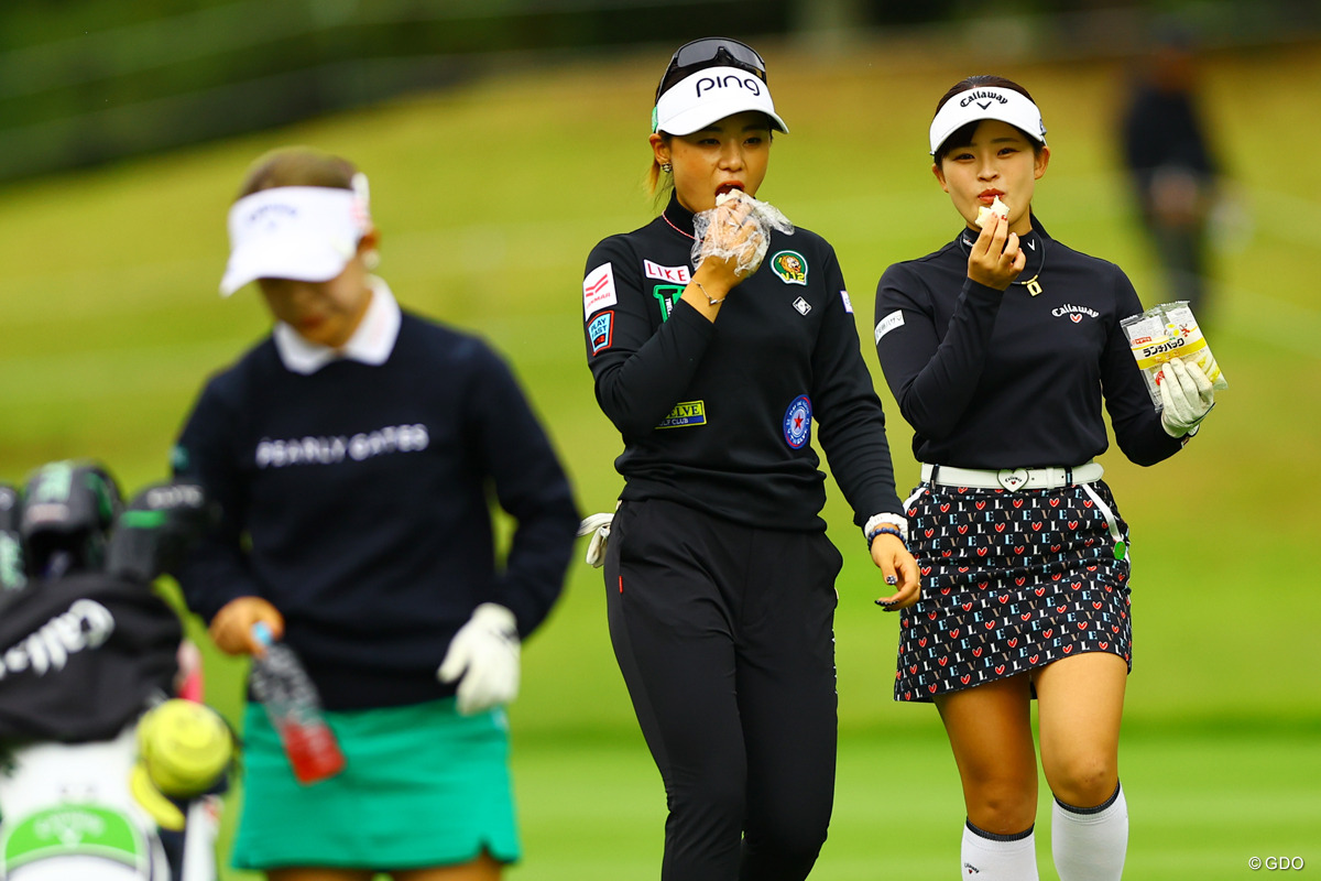 飲む派と食べる派 2025年 NOBUTA GROUP マスターズGCレディース 3日目 吉田鈴 藤田かれん 政田夢乃