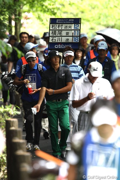 2011年 日本ゴルフツアー選手権 Citibank Cup Shishido Hills 2日目 石川遼 最終ホールへと、この時点で18オーバー・・・。