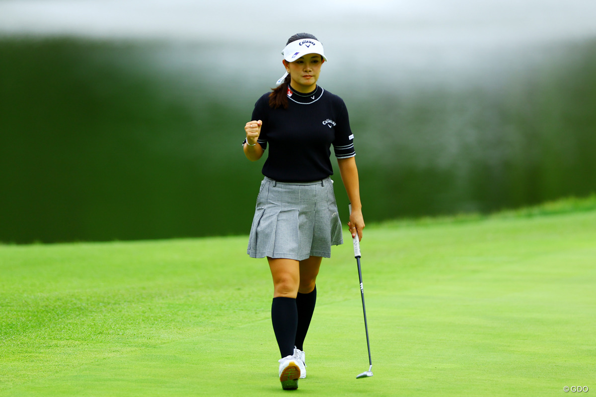 佐久間朱莉「いい集中力でプレーできた」完全優勝で今季4勝目 4日間