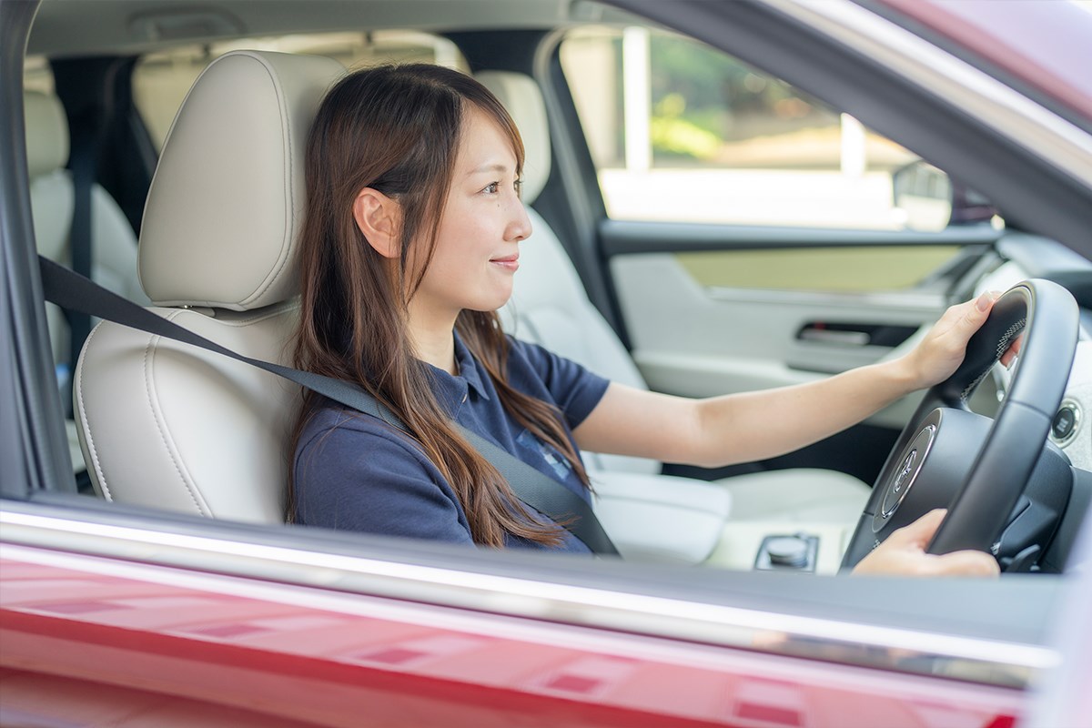 キャディバッグ積載量調査 アイポイントが高くゆったりとしたドライブが楽しめる