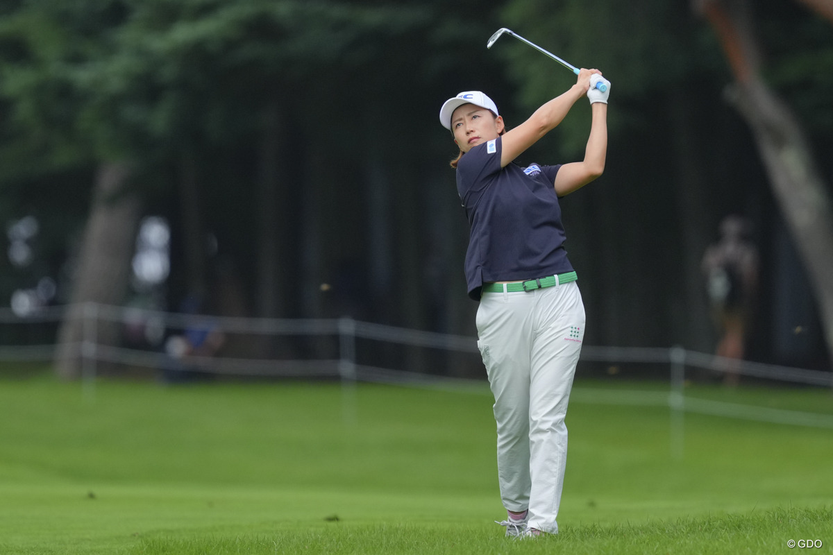 下部ツアー初日を6位でスタートした原江里菜 ※撮影は2025年「NEC軽井沢72ゴルフトーナメント」