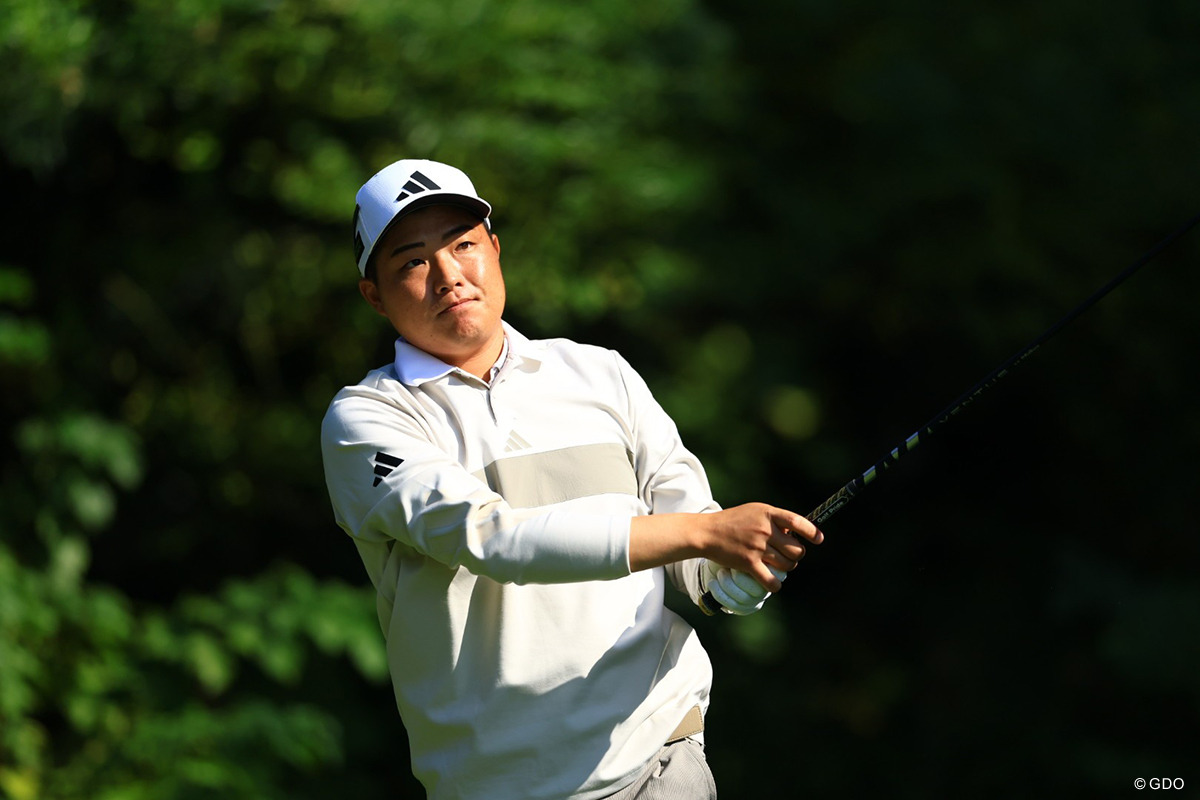 吉田泰基が首位発進を決めた