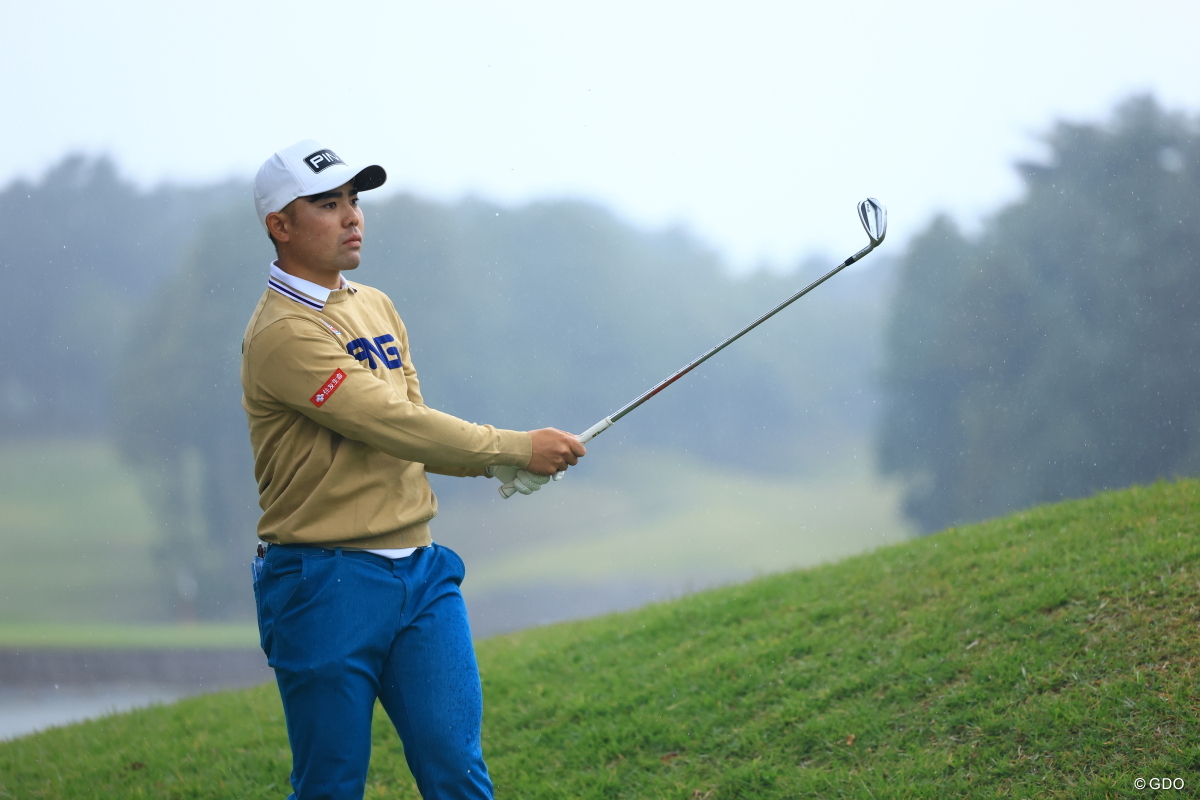 パー5でのボギー先行から7バーディ