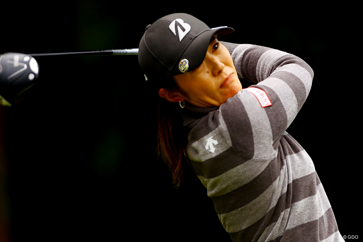 これぞ渡邉彩香…32歳で改めて「近けりゃ、近いだけ良くない？」 【国内