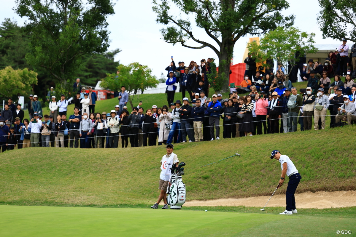 前夜の雨で重くなったグリーン。中長距離のタッチにやや苦戦した