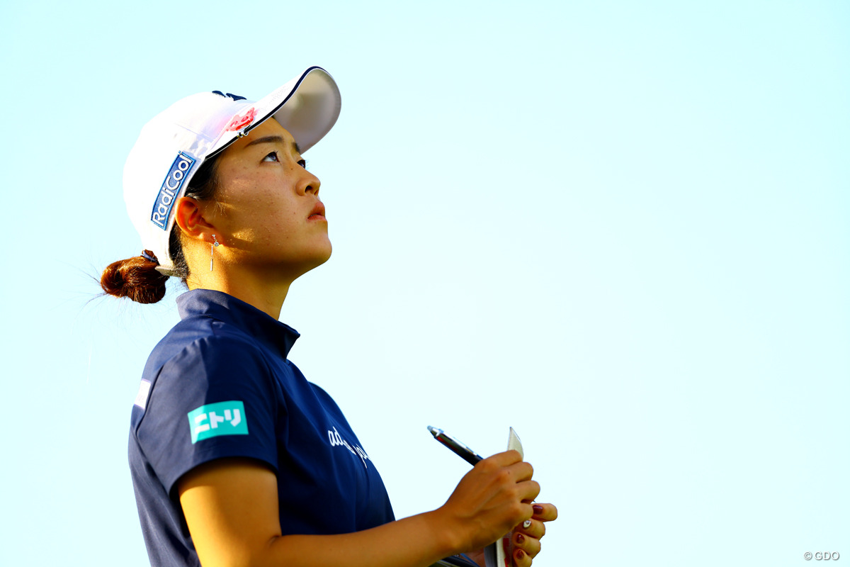 もの思いにふける秋 2025年 樋口久子 三菱電機レディスゴルフトーナメント 2日目 佐藤心結