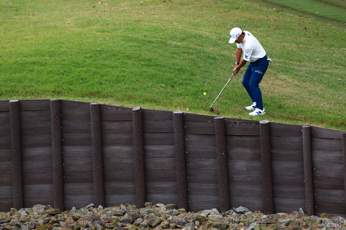 左打ちでナイスオン