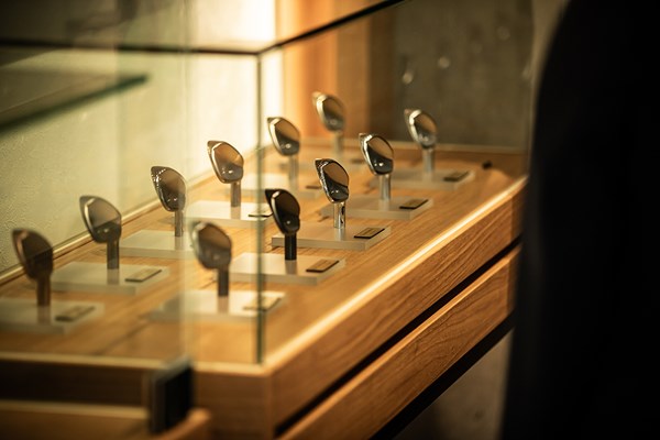 fourteen_12 「やっぱりシンプルでカッコいいクラブが好きなんです」─手にした瞬間に感じる、フォーティーンらしい造形美 落合隆仁