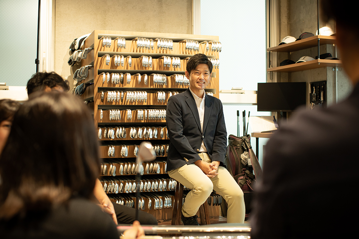 「クラブを使いこなせる喜びを忘れずに」─フォーティーンのクラフトマンシップを語る三好さん