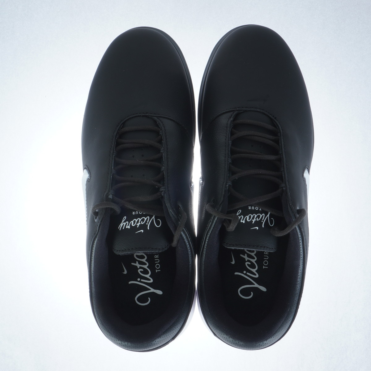 ナイキ ヴィクトリーツアー 4 シューズの試打レビュー 口コミ・評価