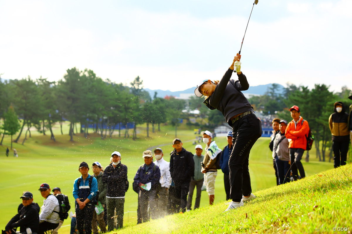 ダイナミックな女