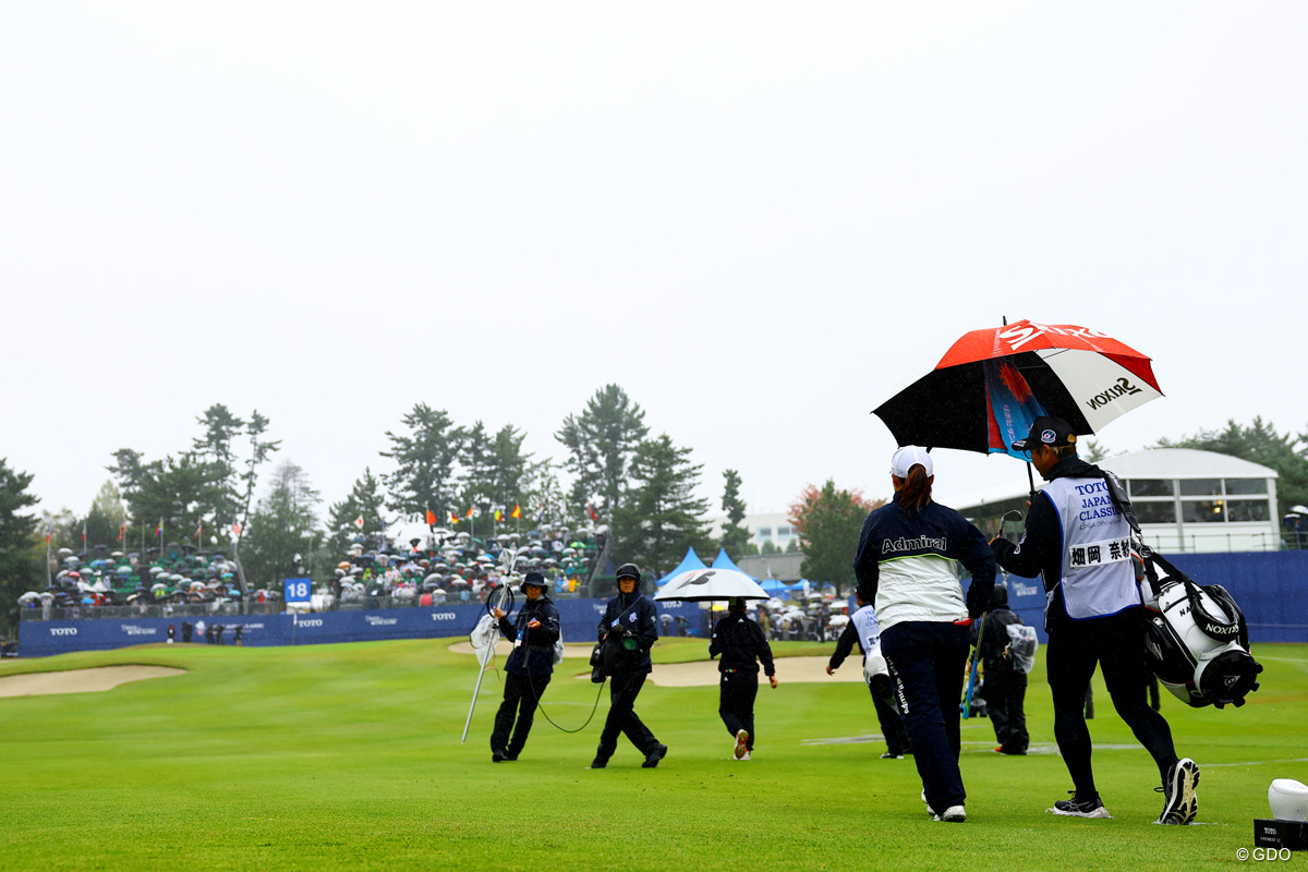 プレーオフはパー5だった18番をパー3に変更して行われた