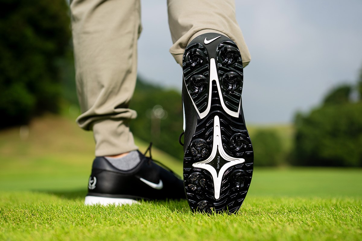 2025秋冬 新作ゴルフシューズ試し履きレポート ナイキ ヴィクトリーツアー 4