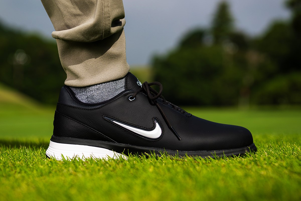 2025秋冬 新作ゴルフシューズ試し履きレポート ナイキ ヴィクトリーツアー 4