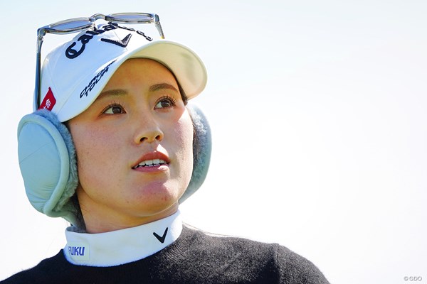 ここはフロリダのはず…。西村優菜は極寒のコースで連日の調整