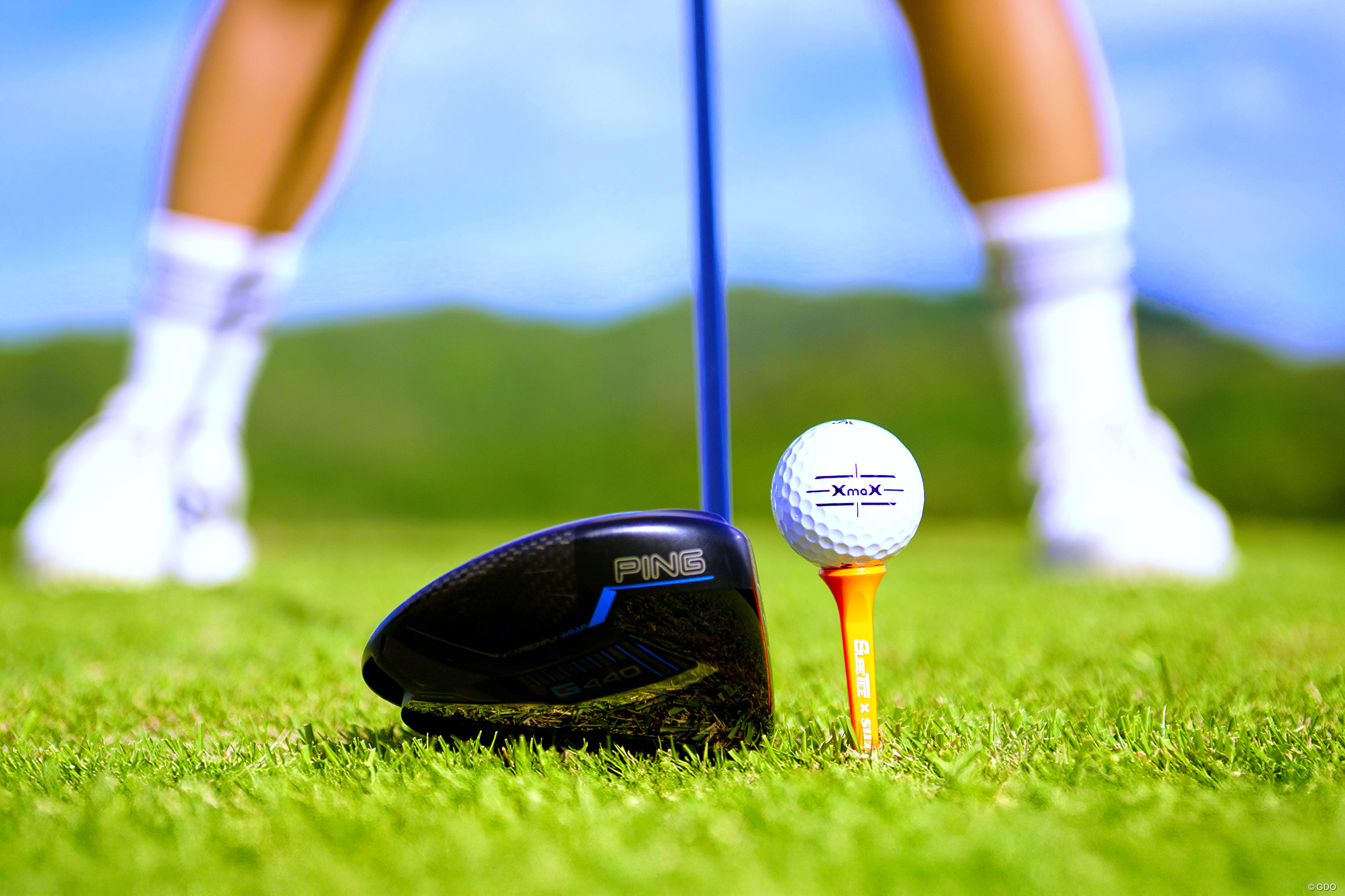 「ティを高く＝飛ぶ」はウソ？ ドラコン女王が教える効率のいいティアップ術 鈴木真緒