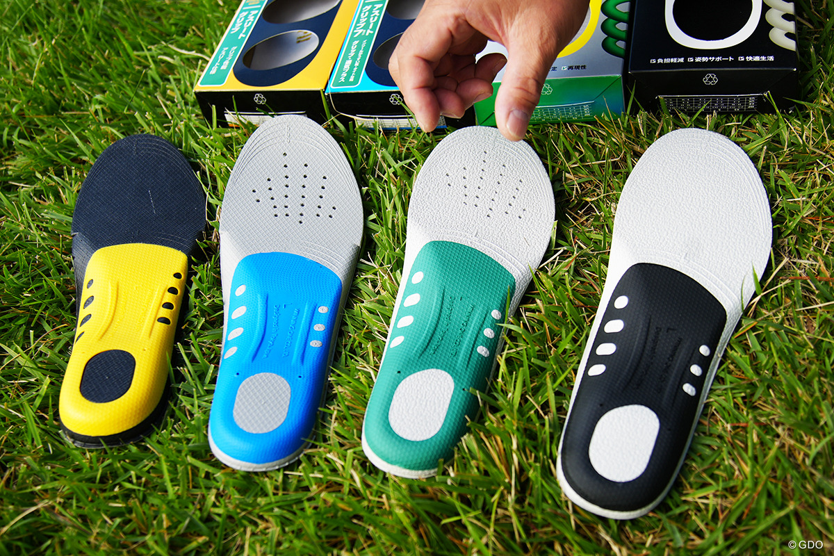 14本以上に大事なギア！？ 靴の中の「インソール」男女プロの使用感を調査ツアーギアトレンド