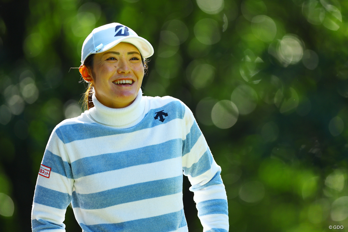 弾ける笑顔 2025年 伊藤園レディスゴルフトーナメント 初日 渡邉彩香