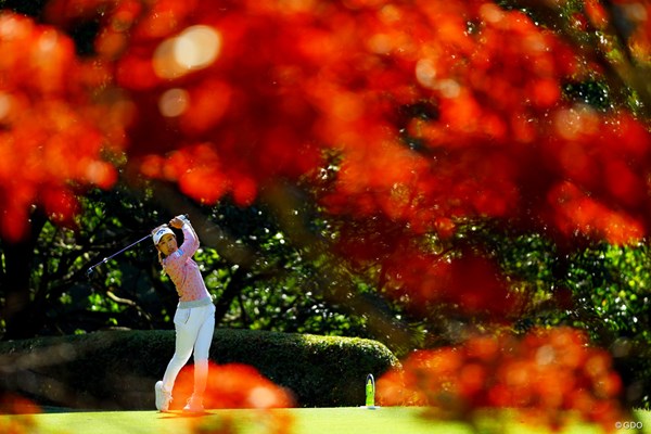 2025年 伊藤園レディスゴルフトーナメント 2日目 木村彩子 首位から2位に踏みとどまる「69」