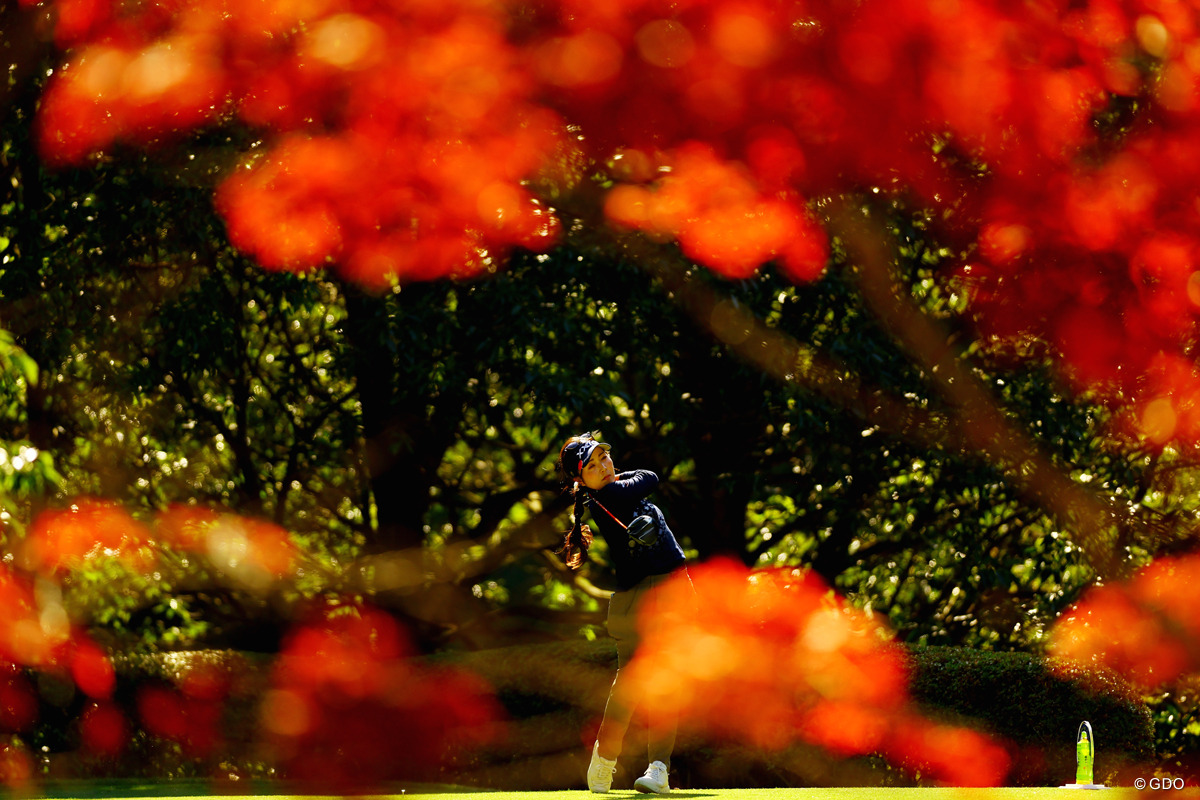 秋ですねー 2025年 伊藤園レディスゴルフトーナメント 2日目 青木瀬令奈