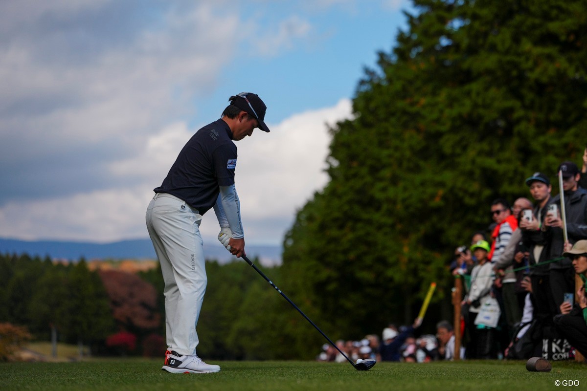 フェードボールを打ちにいくアドレス