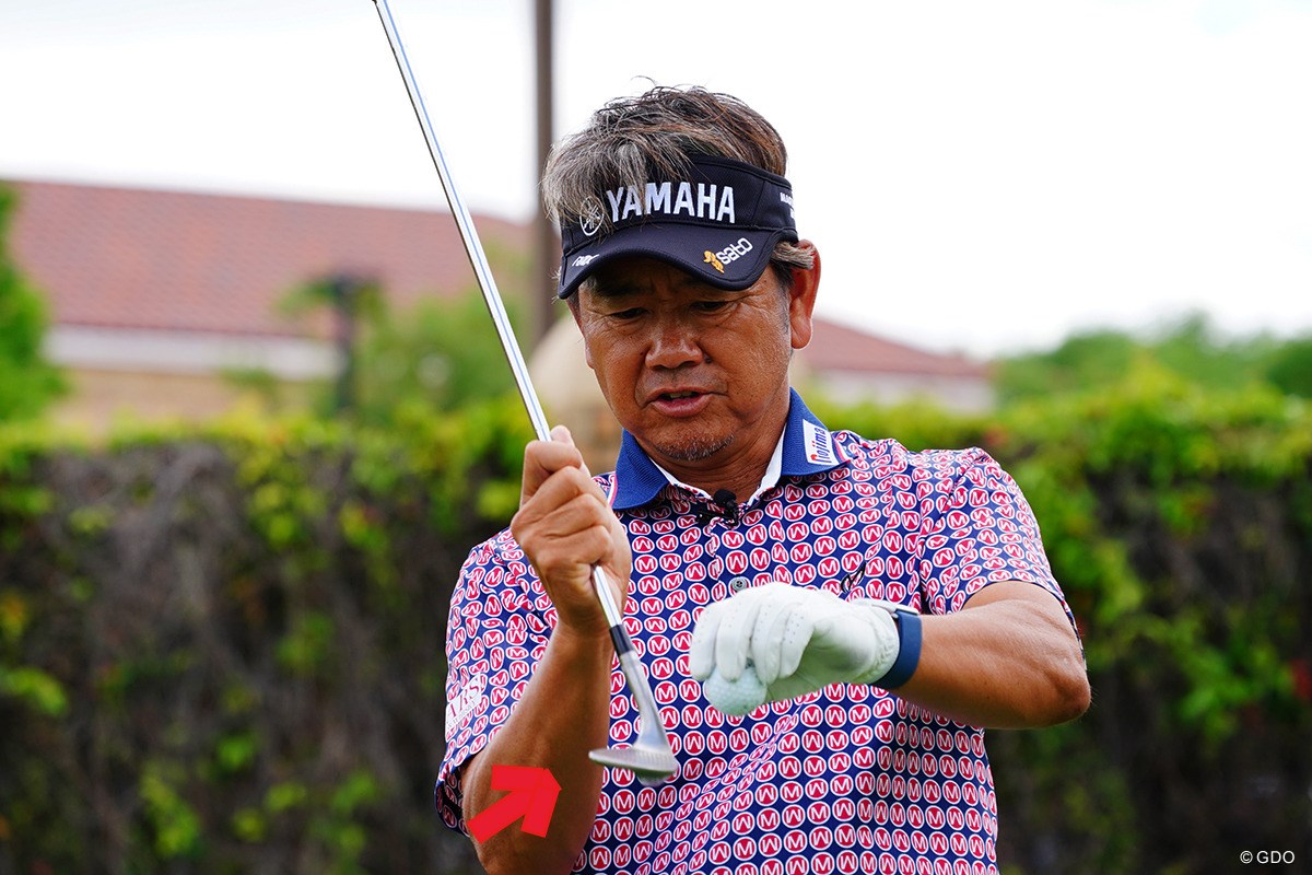 スピンがかかる打ち方とは【藤田寛之アプローチのレシピ#11／バックスピンのメカニズム】