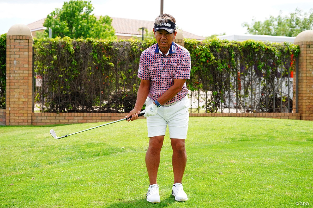 スピンがかかる打ち方とは【藤田寛之アプローチのレシピ#11／バックスピンのメカニズム】