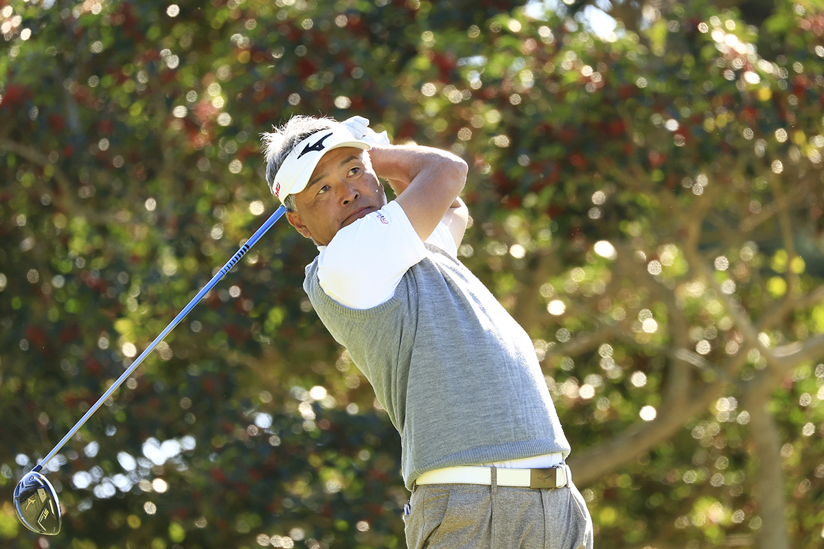 首位に並んだ（提供：日本プロゴルフ協会）