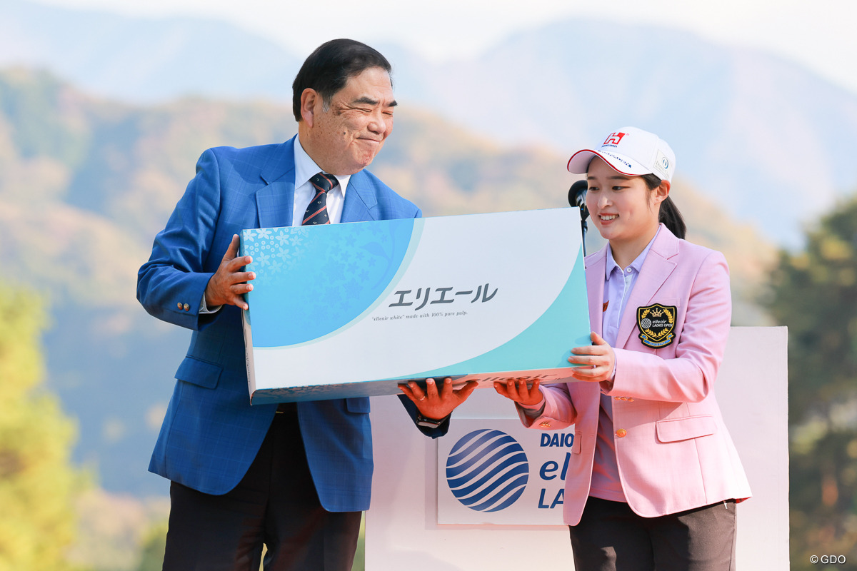 エリエール商品が詰め合わされた、でかでかティッシュGET!