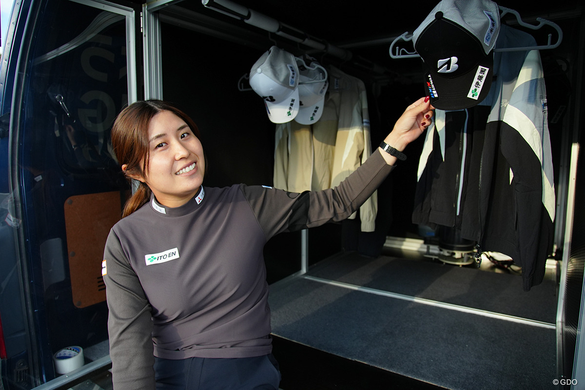 たくさんのグッズをコーティングする