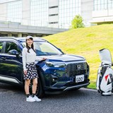 ホンダ「WR-V」にキャディバッグ何個積める? ツアータイプが真横にスッポリIN