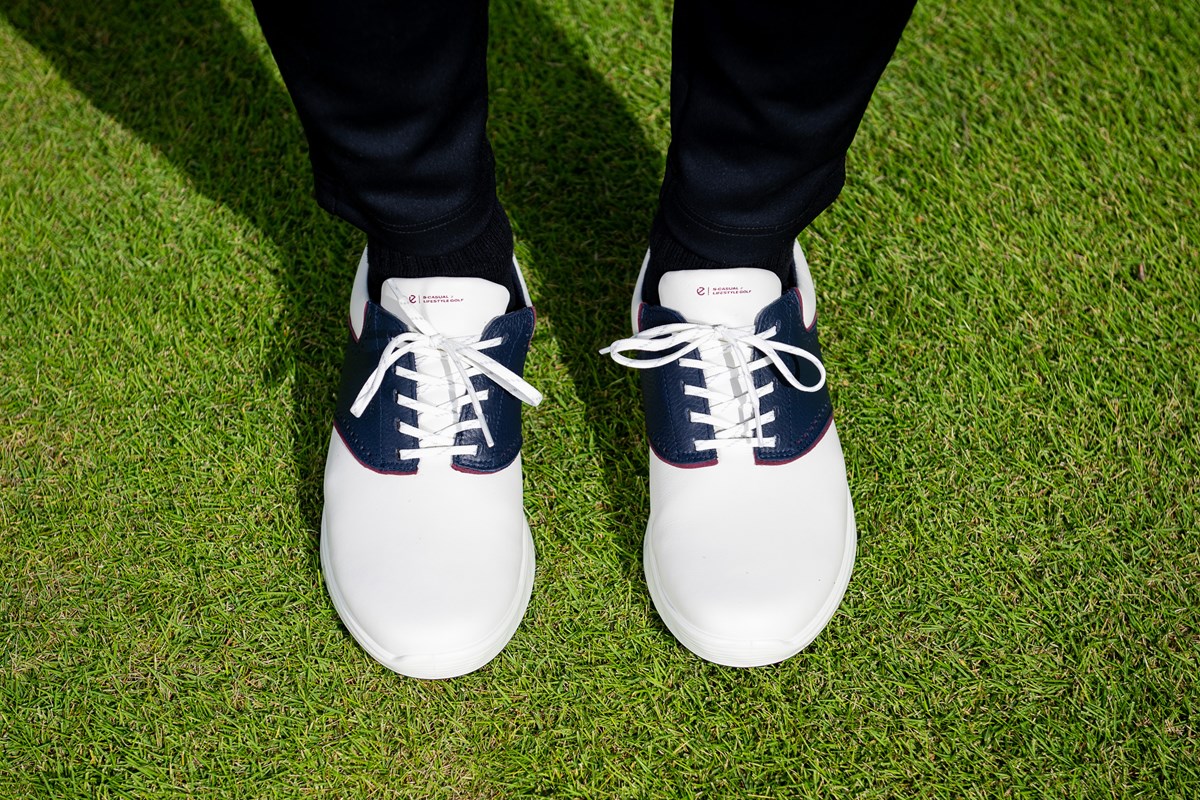 2025秋冬 新作ゴルフシューズ試し履きレポート エコー S-CASUAL アッパーには通気性に優れたプレミアムECCOレザーを使用