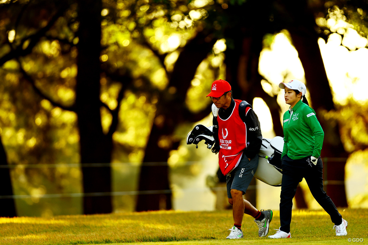朝はかなり冷える 2025年 JLPGAツアーチャンピオンシップリコーカップ 3日目 ウー・チャイェン