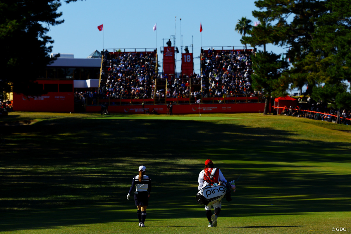 今季ワーストタイの「77」に終わった