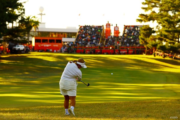 2025年 JLPGAツアーチャンピオンシップリコーカップ 4日目 鈴木愛 攻めと守りを割り切って