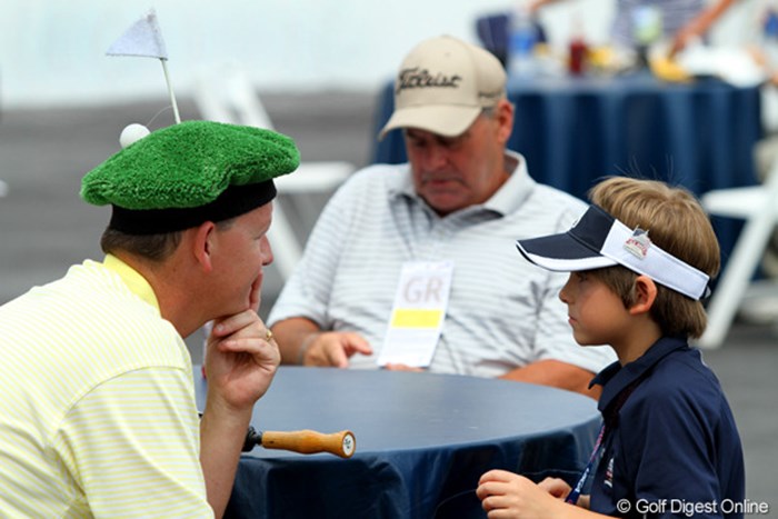 全米オープンの最終日は例年父の日となります。ゴルフ好きのお父さんにはたまらない。 2011年 全米オープン 初日 父の日