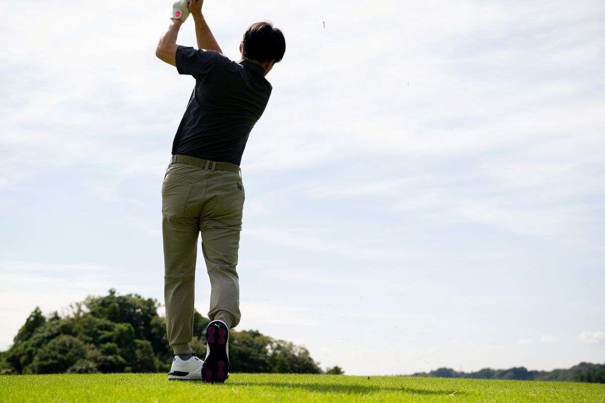 2025秋冬 新作ゴルフシューズ試し履きレポートプーマ パワーアセンド ニトロ ディスク