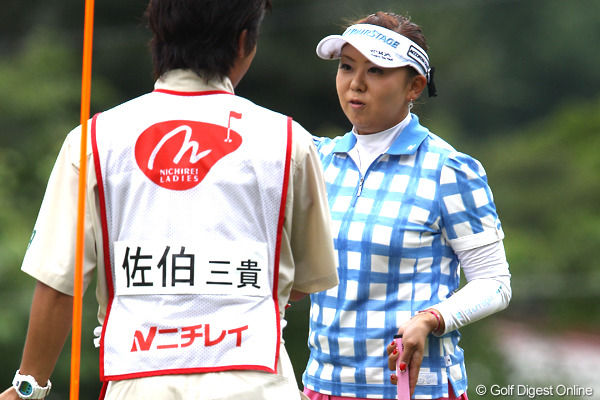 佐伯三貴、全英のイメトレ効果で首位発進！！