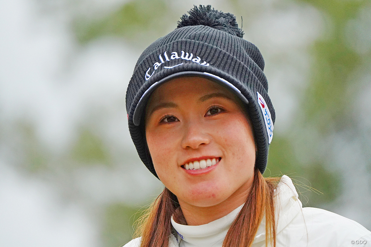 西村優菜が、より難しいフォールズコースで初日ベストスコア「66」