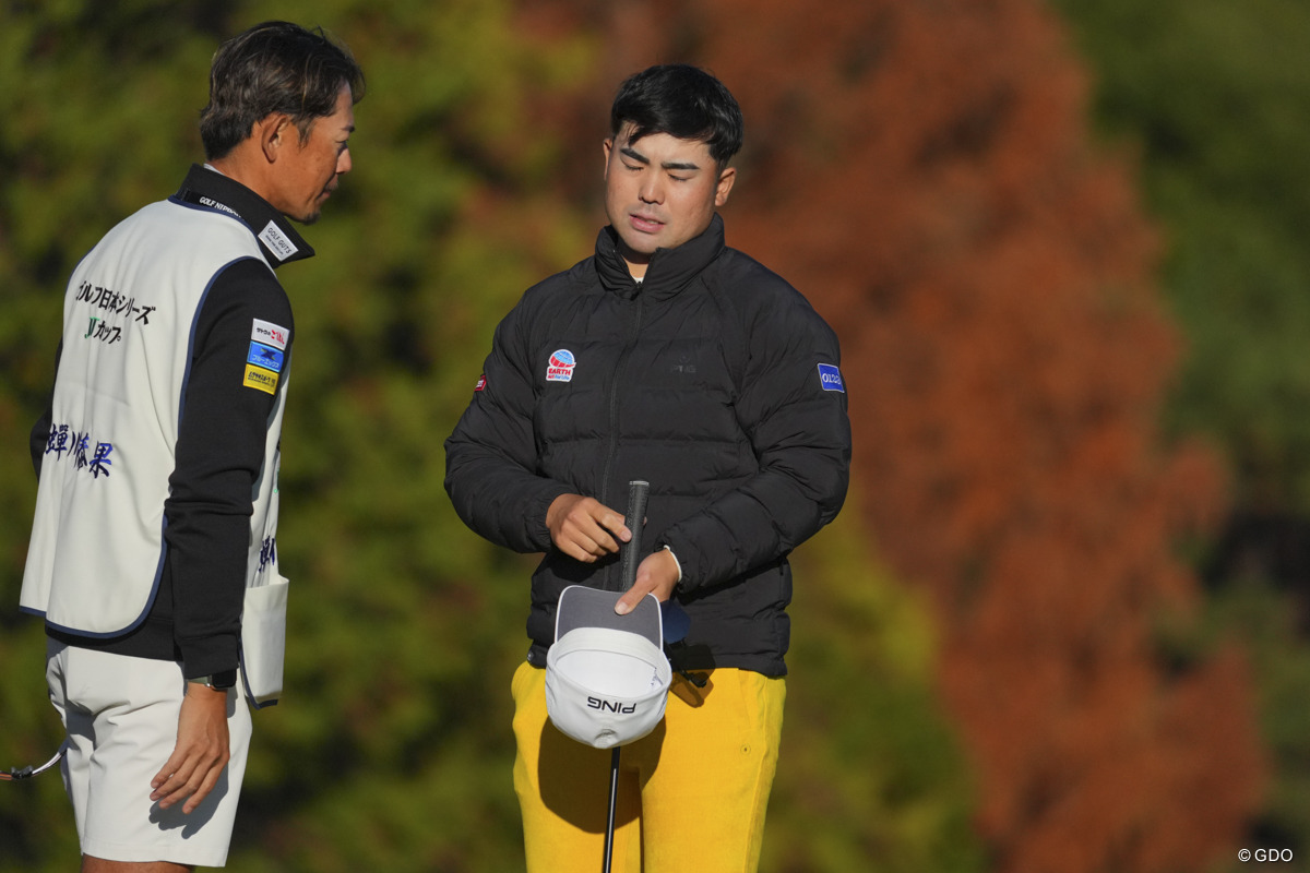 ホールアウト、表情は冴えず。 2025年 ゴルフ日本シリーズJTカップ 最終日 蝉川泰果