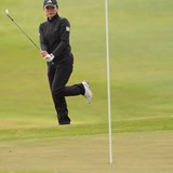 ミラクルチップインもあったが… 渋野日向子は2連続バーディ後にボーダーライン上へ後退