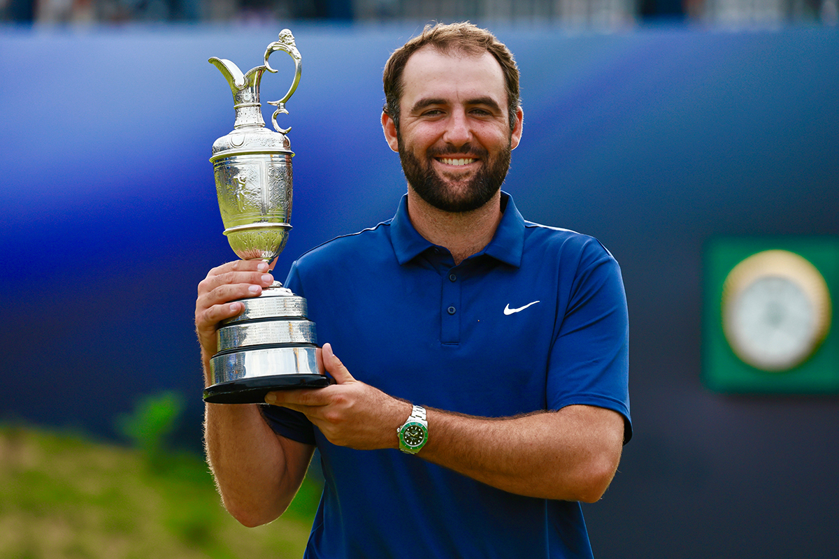 世界1位シェフラーがウッズ以来の快挙 4季連続で最優秀選手賞を受賞