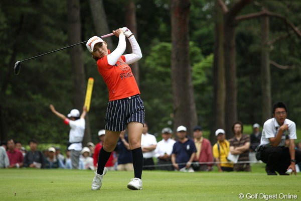 2011年 ニチレイレディス 2日目 横峯さくら
