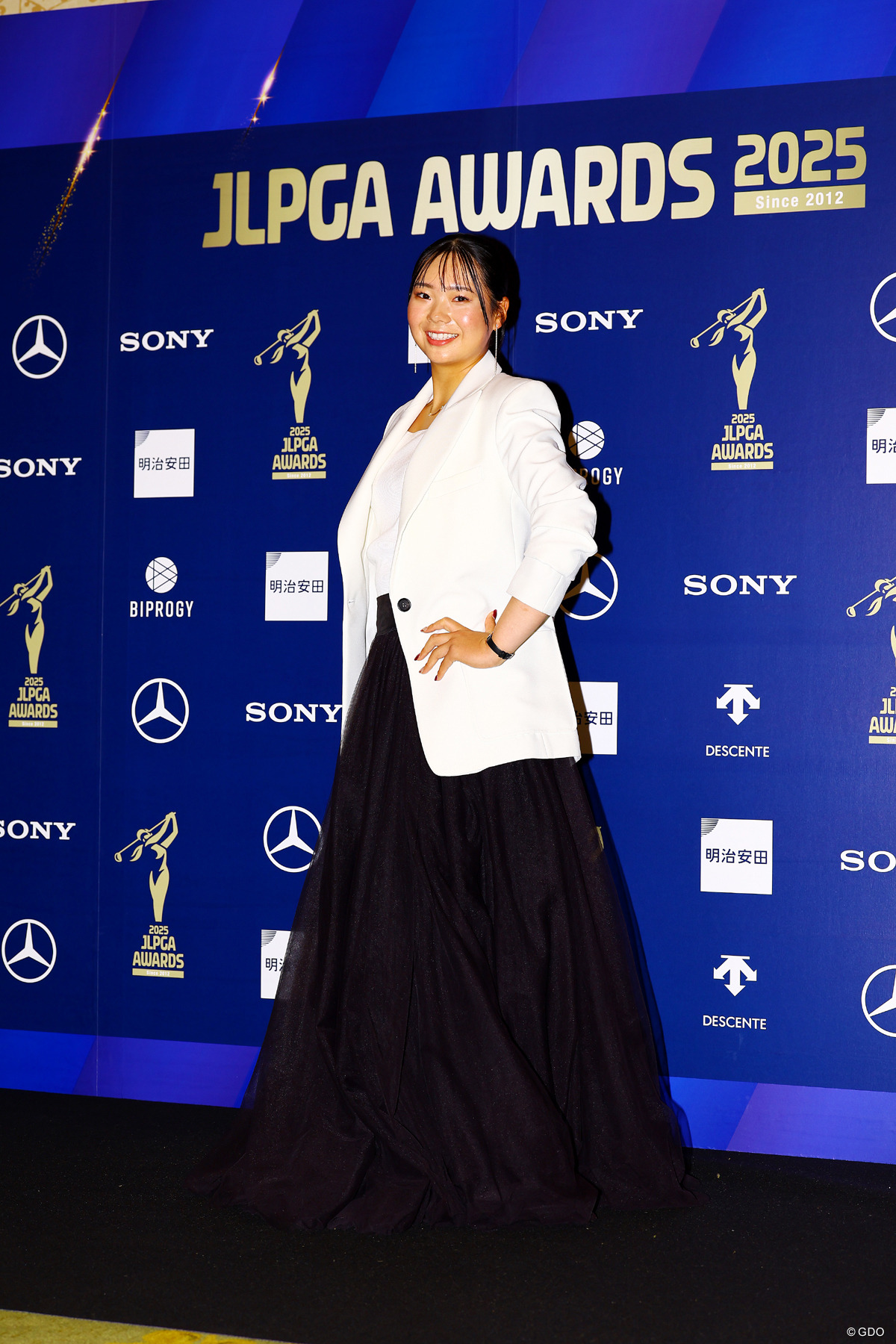 歩き方が難しい？コーデらしい