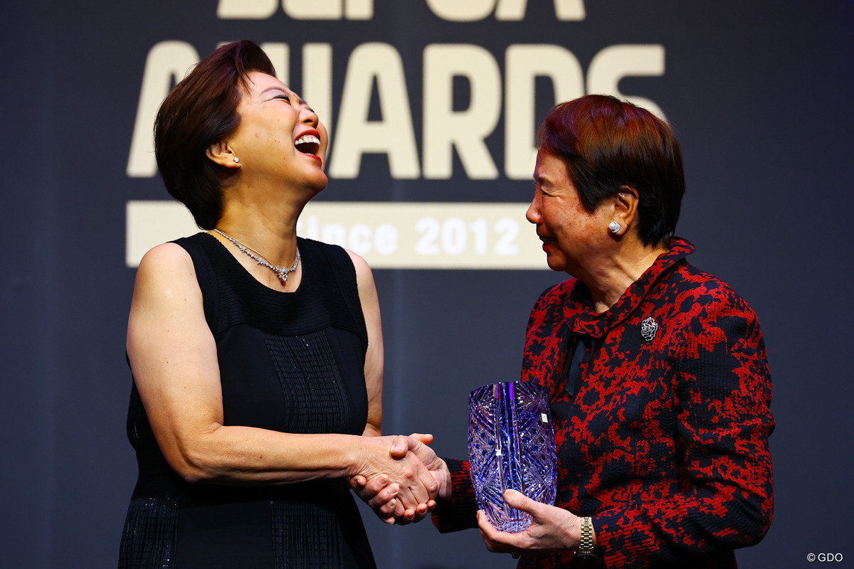 サプライズ受賞 2025年 JLPGAアワード 小林浩美 樋口久子