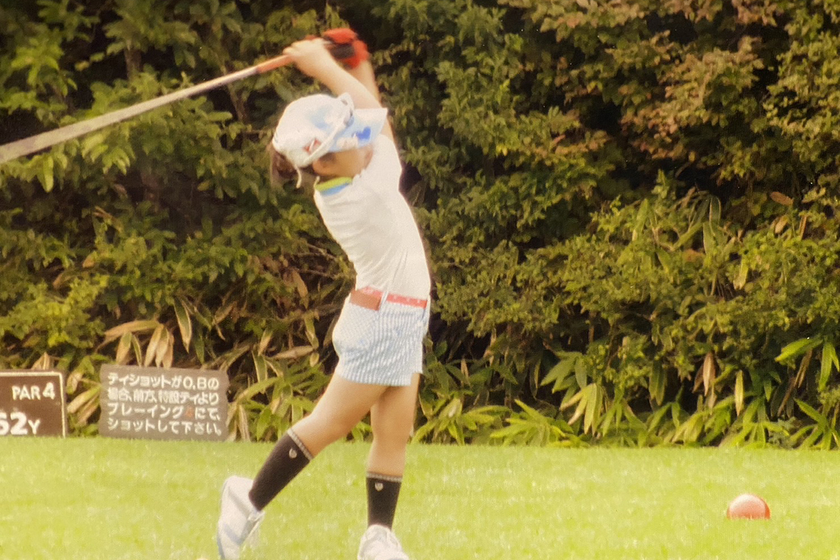 これが山下美夢有の「一番ええスイング」（父・勝臣さん提供）