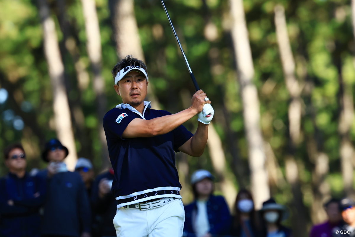 ダンロップと契約する塚田よおすけ（写真は2025年ダンロップフェニックス）