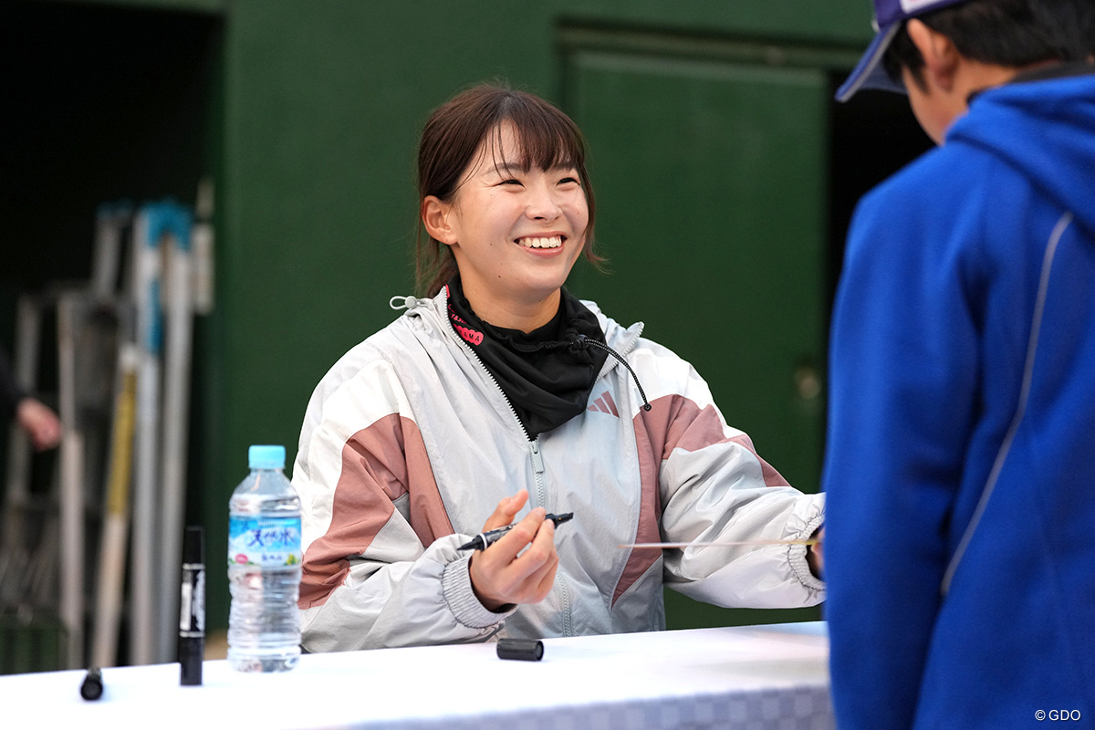 恒例のサイン会で締めくくった