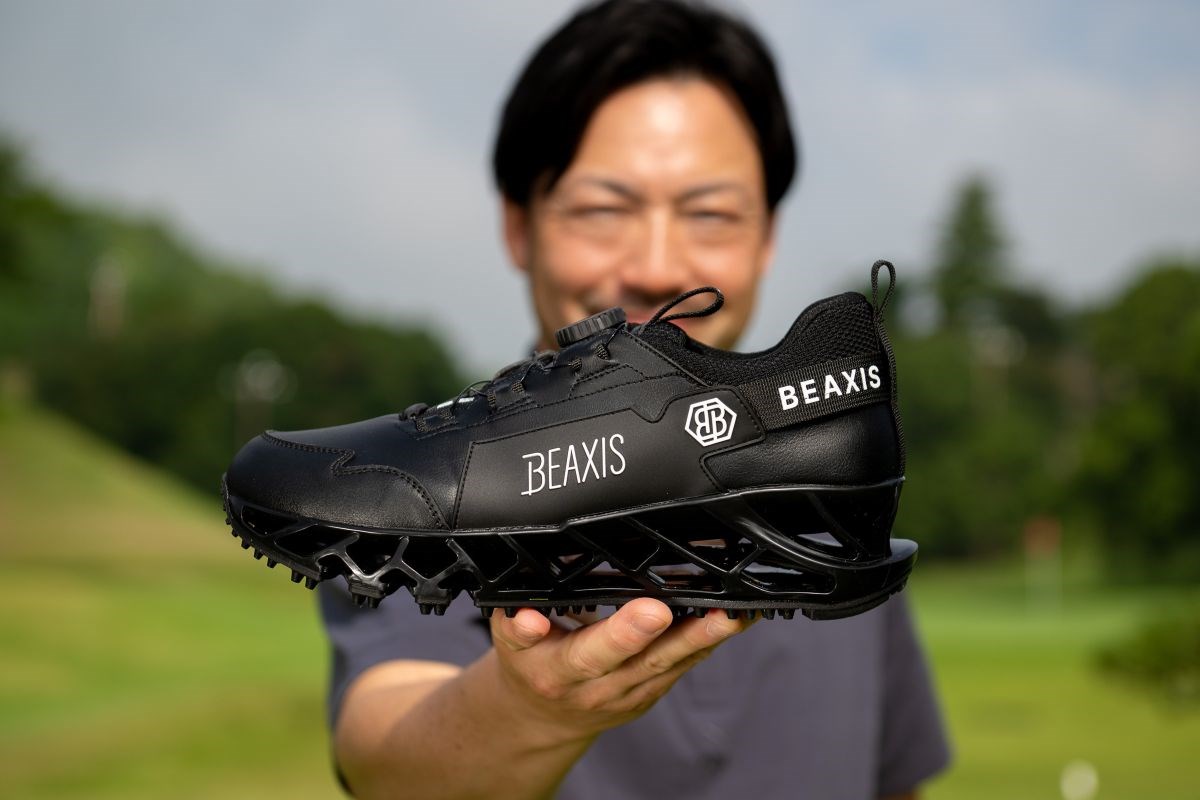 2025秋冬 新作ゴルフシューズ試し履きレポート ビーアクシス バラスコアターフ