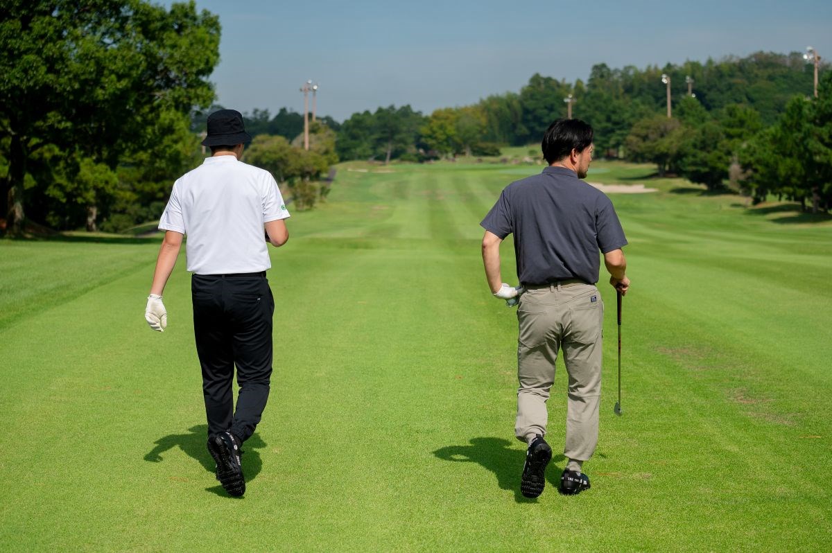 2025秋冬 新作ゴルフシューズ試し履きレポート ビーアクシス バラスコアターフ